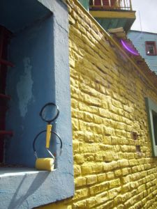 Kismet in La Boca, the neighborhood where the Grupo Teatro Catalinas Sur has their theater and puppet company. 